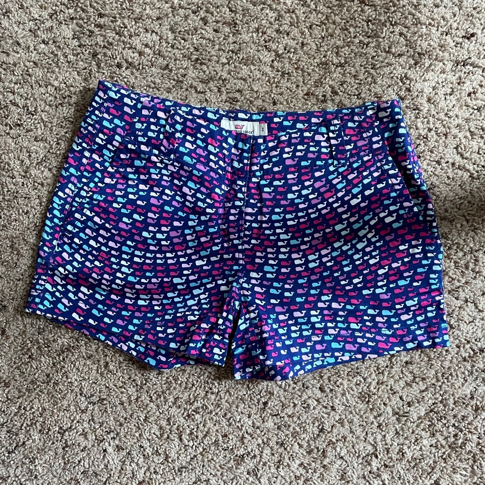 Vineyard Vines Whale Emblem Shorts